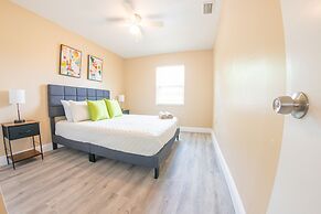 Delray House With Hot tub & Game Room