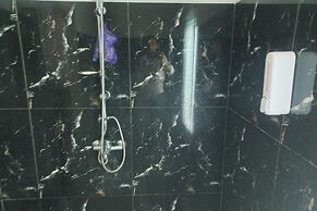 Capital O 93816 Cerry Village