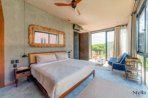 Jungle Studios on Beach Road with Pool