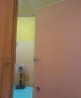 SPOT ON 93852 Fermansio Homestay 2