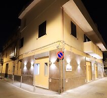 B&B REVOLUTION BED & BREAKFAST