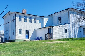 Luxe Virginia Historical Estate w/ Charcoal Grill!