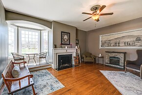 Luxe Virginia Historical Estate w/ Charcoal Grill!