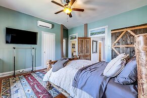 Luxe Virginia Historical Estate w/ Charcoal Grill!