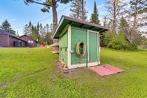 Hayward Retreat on the Chippewa Flowage w/ Dock!