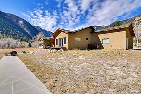 Close to Hot Springs: Chalk Creek Meadows Home!