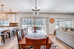 Spacious Arnold Cabin w/ Patio & Gas Grill!