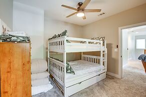 Spacious Arnold Cabin w/ Patio & Gas Grill!