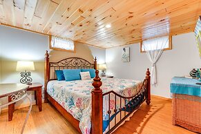 Charming Mountain Retreat w/ View & Outdoor Dining