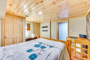 Charming Mountain Retreat w/ View & Outdoor Dining
