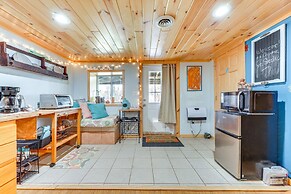 Charming Mountain Retreat w/ View & Outdoor Dining
