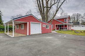 Angola Vacation Rental, Walk to Lake Erie Beach!