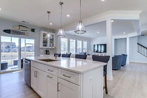 Modern & Spacious Home w/ Pool in Ocean View!