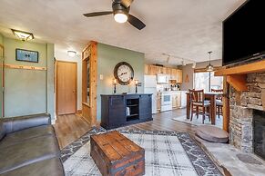 Swiss Mountain 1 Bedroom - Premier Unit with Patio by RedAwning - Save