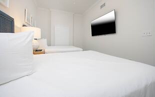 Phoenix Gulf Towers 1208 4 Bedroom Condo