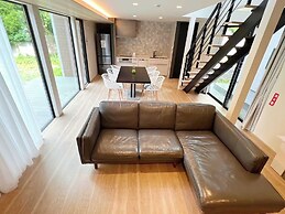 Hakone Ashinoko Lakeside Resort