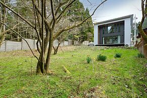 Hakone Ashinoko Lakeside Resort