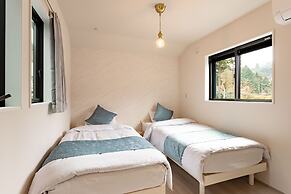 Hakone Ashinoko Lakeside Resort