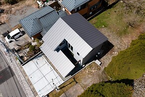 Hakone Ashinoko Lakeside Resort