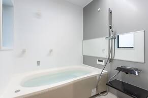 Hakone Ashinoko Lakeside Resort