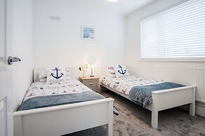 Pencw Garden View - 3 Bed Apartment - Saundersfoot