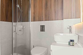 Phaedrus Living: Limassol Seaside Residences 01