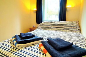 Painters Cottage, 2-bed Chalet nr St Ives & Hayle