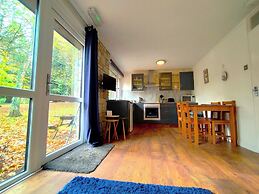 Painters Cottage, 2-bed Chalet nr St Ives & Hayle
