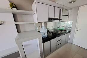 OYO Life  93855 Apartement The Jarrdin By Apt Property