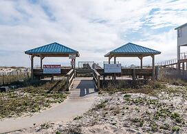 1br/1ba Sleeps 4 Near Beach w/ Breathtaking Ocean Views