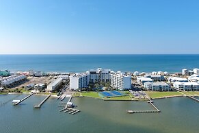 1br/1ba Sleeps 4 Near Beach w/ Breathtaking Ocean Views
