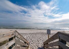 1br/1ba Sleeps 4 Near Beach w/ Breathtaking Ocean Views