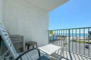 1br/1ba Sleeps 4 Near Beach w/ Breathtaking Ocean Views