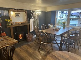 Coffee & Stays at Cartmel Square