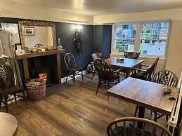 Coffee & Stays at Cartmel Square