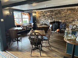Coffee & Stays at Cartmel Square