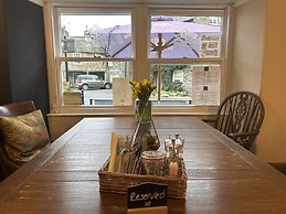 Coffee & Stays at Cartmel Square