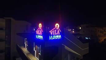 Vila La Familia