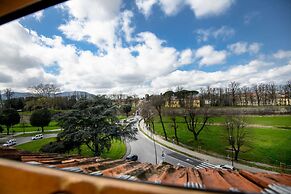 The Rooftop Penthouse