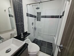 301 Moderno Aparta-Suite en Versalles Tipo Loft - Cali Tower Suites & 