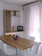 Wide Flat for 8 Guests in Lignano - Beahost