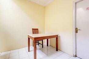 OYO 93859 Saffa 27 Guest House Syariah