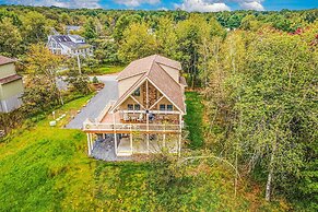 Pocono Paradise by Avantstay Lakeside Retreat, Hot Tub, Game Room, Nea
