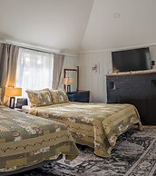 Hinckleys Dreamwood Cottages