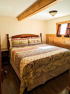 Hinckleys Dreamwood Cottages