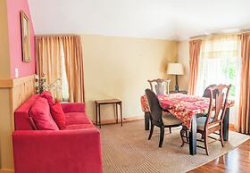 Hinckleys Dreamwood Cottages