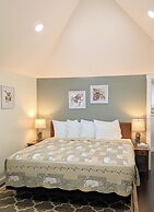 Hinckleys Dreamwood Cottages