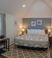 Hinckleys Dreamwood Cottages