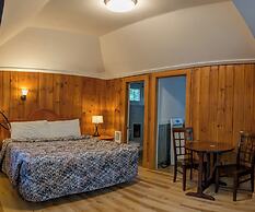 Hinckleys Dreamwood Cottages