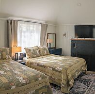 Hinckleys Dreamwood Cottages